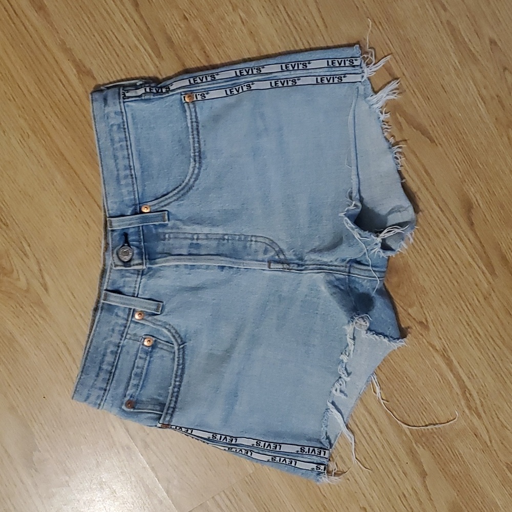 Levi 501 Premium Button Fly Shorts Hi-Rise W26 Patch Distressed Frayed Fashion